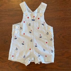 Light blue sailing star shortall
